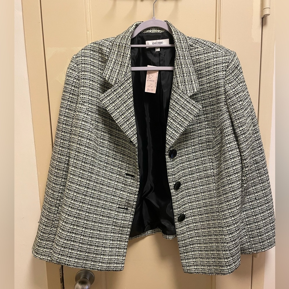 Women’s Blazer